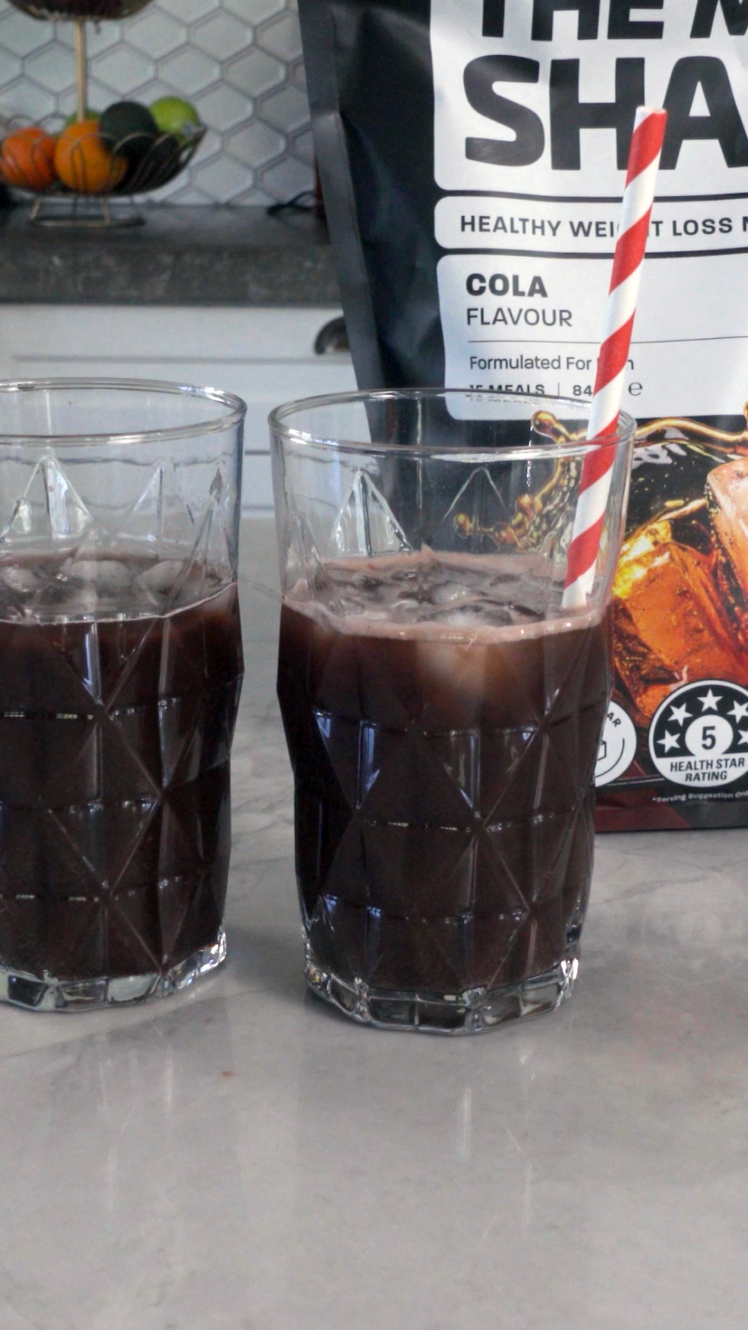 Man Shake Fizzy Cola